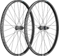 Dt-swiss H 1900 Spline® 27,5" 35mm CL Boost Jeu De Roues Shimano Micro Spline